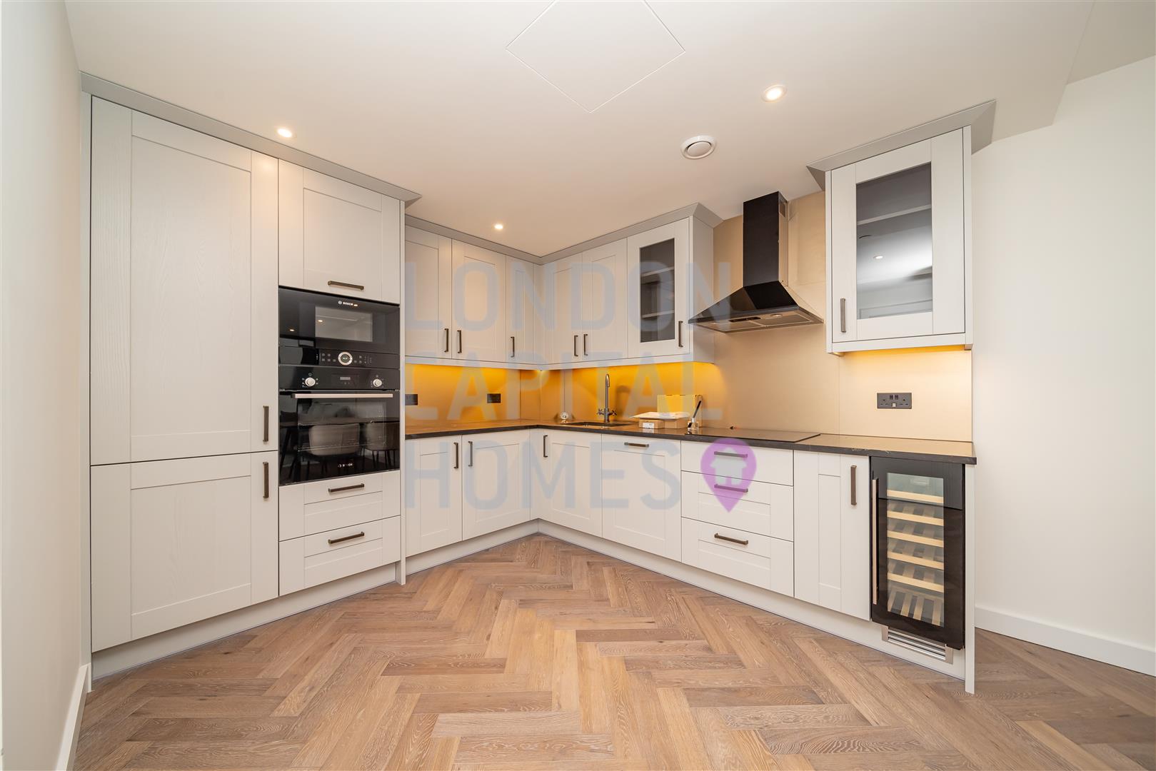1 merino Gardens, London